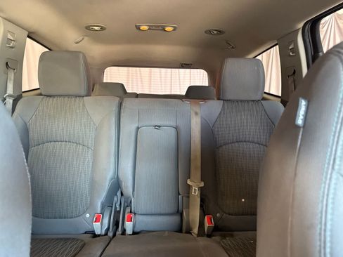 Used 2015 Chevrolet Traverse LT FWD image 21