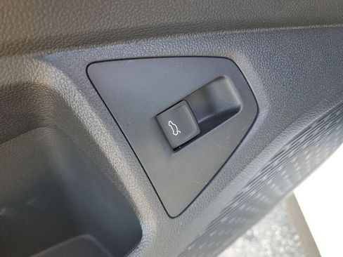 New 2026 Volkswagen Jetta GLI Autobahn FWD image 14