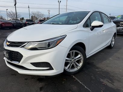 Used 2017 Chevrolet Cruze LT