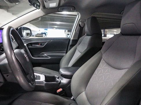 Certified 2024 Toyota RAV4 XLE FWD image 18