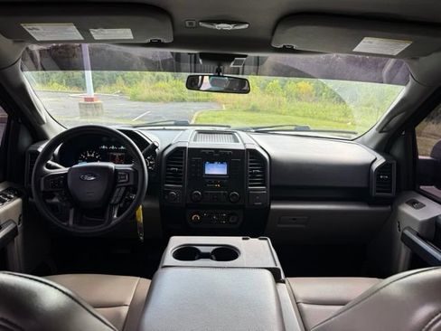 Used 2019 Ford F150 XL w/ Equipment Group 101A Mid AWD/4WD image 19