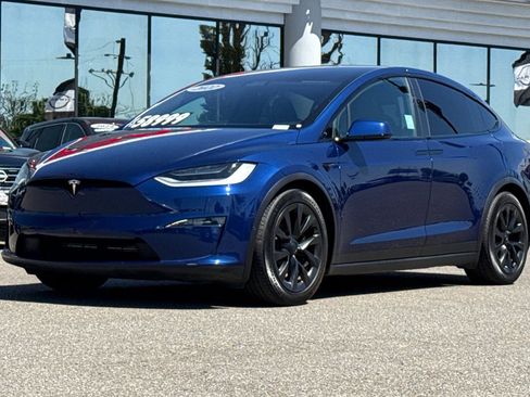 Used 2022 Tesla Model X AWD/4WD image 11