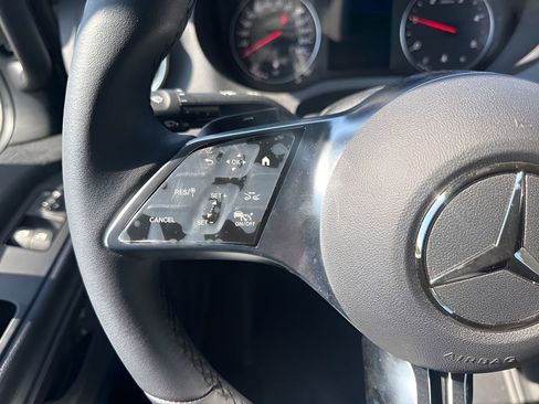 Used 2025 Mercedes-Benz Sprinter 2500 image 13