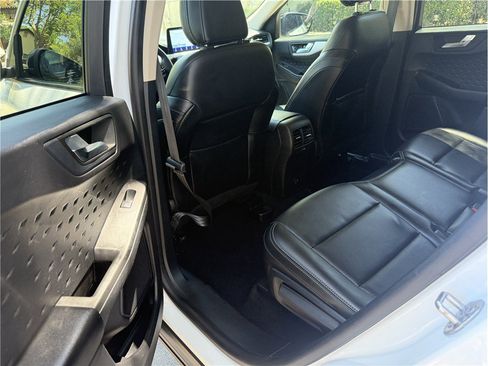 Used 2020 Ford Escape SE Sport AWD/4WD image 11