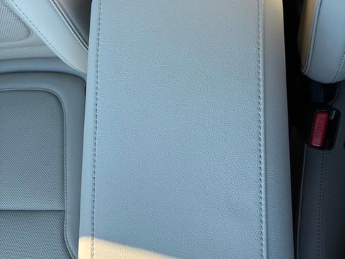 Used 2024 Hyundai Tucson Limited image 37