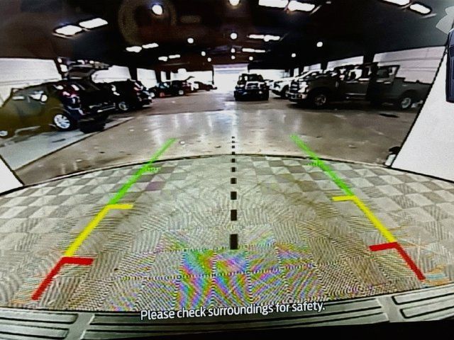 Used 2022 Ford Expedition Limited RWD image 16