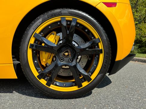 Used 2011 Lamborghini Gallardo LP 560-4 AWD/4WD image 65