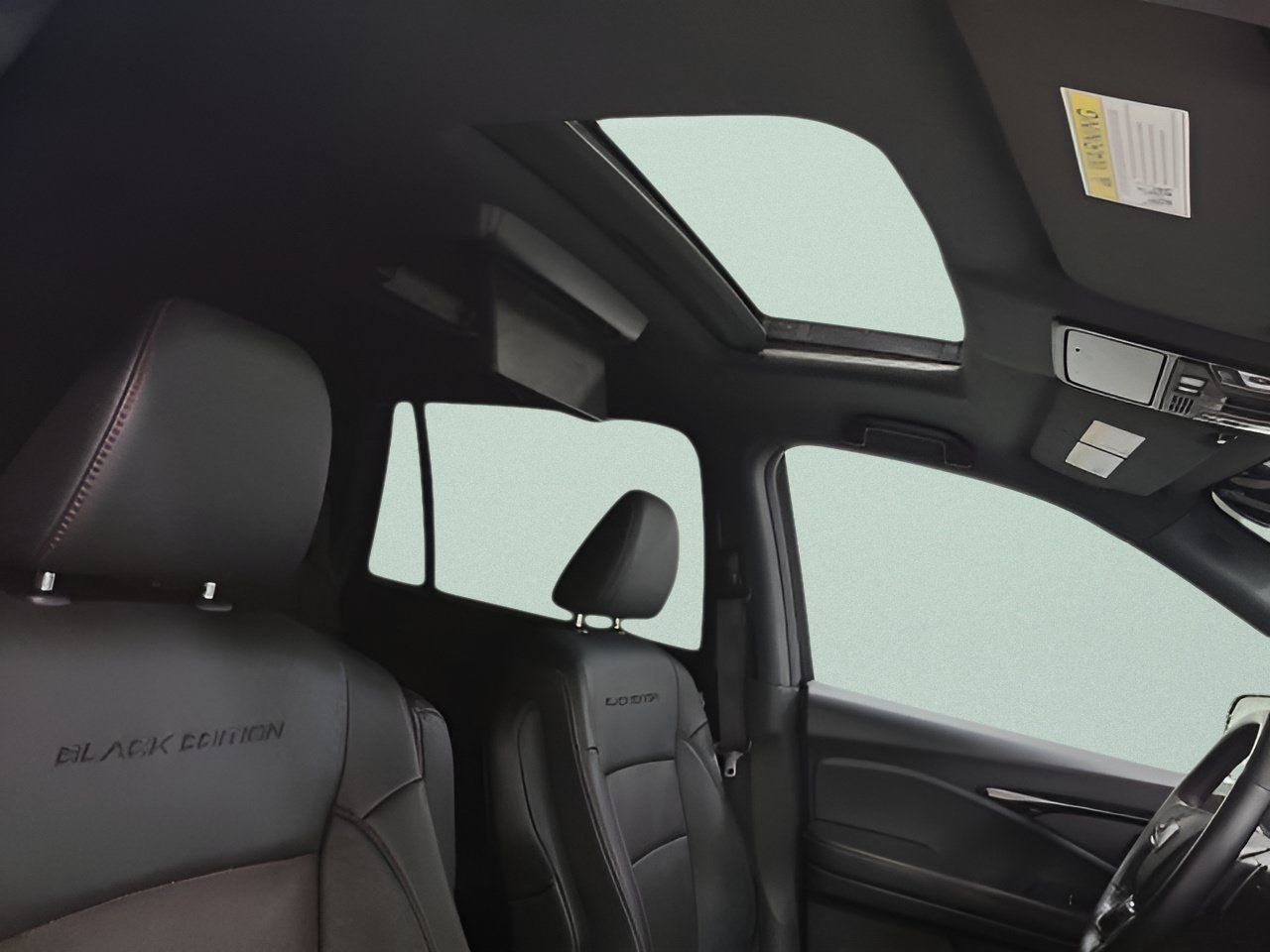 Used 2021 Honda Pilot Black Edition image 12