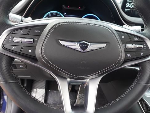 Used 2025 Genesis GV70 3.5T Sport w/ Sport Prestige Package AWD/4WD image 18