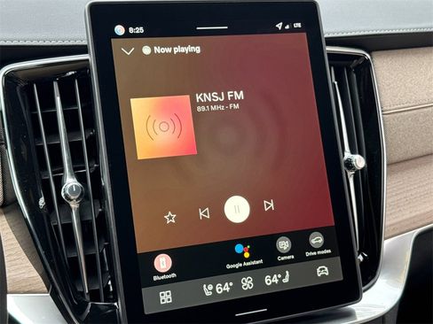 New 2026 Volvo XC90 B6 Plus w/ Protection Package Premier image 18