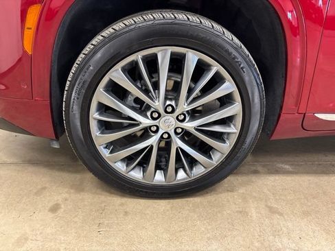Used 2026 Buick Enclave Avenir w/ Super Cruise Package AWD/4WD image 12