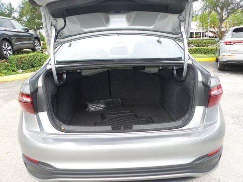 Used 2022 Volkswagen Jetta S FWD image 17