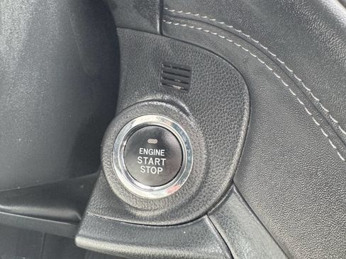 Used 2022 Subaru Outback Premium image 35