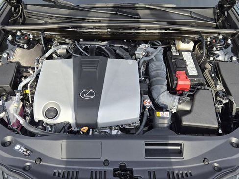 Certified 2025 Lexus ES 350 w/ Premium Package image 27