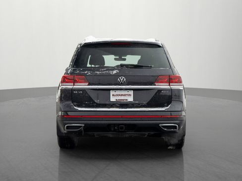 Used 2023 Volkswagen Atlas SE w/ Black Wheel Package image 6