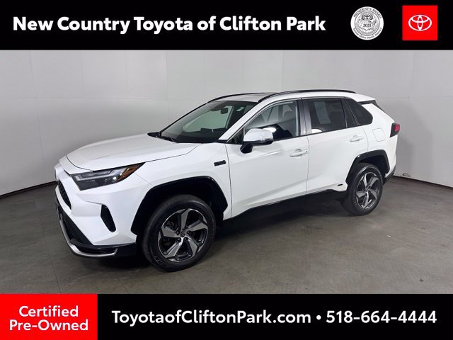 Used 2023 Toyota RAV4 SE w/ Weather & Moonroof Package AWD/4WD image 3