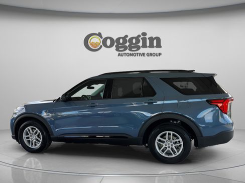 New 2026 Ford Explorer Active image 4