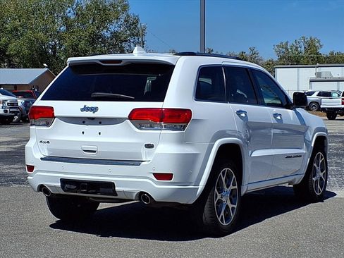 Used 2020 Jeep Grand Cherokee Overland image 4