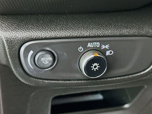 Used 2021 Chevrolet TrailBlazer LS image 10