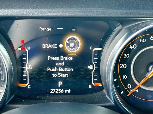 Used 2022 Jeep Gladiator Sport image 13