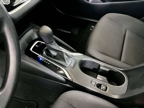 Used 2026 Toyota Corolla LE FWD image 13