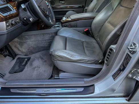 Used 2003 BMW 745Li RWD image 24