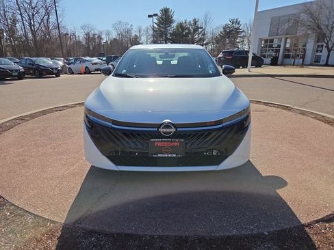 New 2026 Nissan Sentra SR image 4