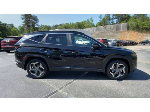 Used 2024 Hyundai Tucson Blue image 9