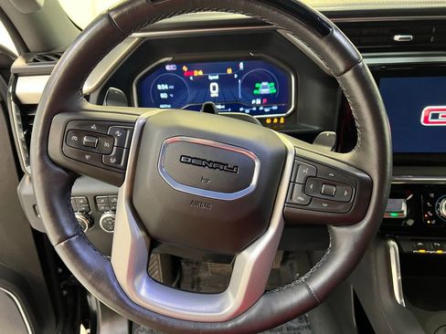 Used 2024 GMC Sierra 1500 Denali image 18
