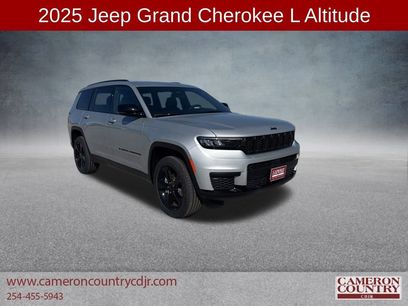 New 2025 Jeep Grand Cherokee L Laredo