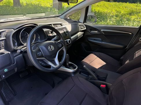Used 2016 Honda Fit LX image 4