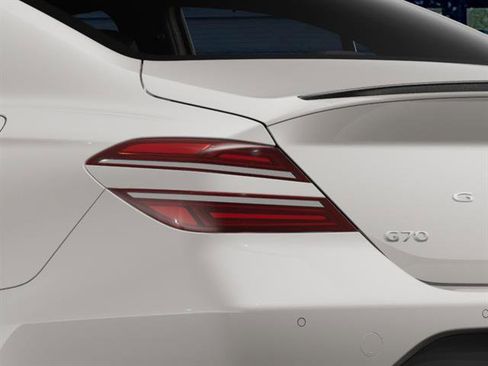 New 2026 Genesis G70 3.3T Prestige image 10