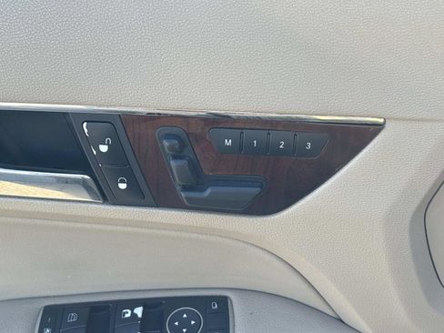 Used 2011 Mercedes-Benz E 350 Cabriolet image 13