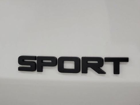 Used 2025 Honda HR-V Sport image 10