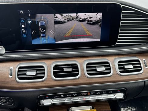 New 2025 Mercedes-Benz GLE 580 GLE 580 image 11