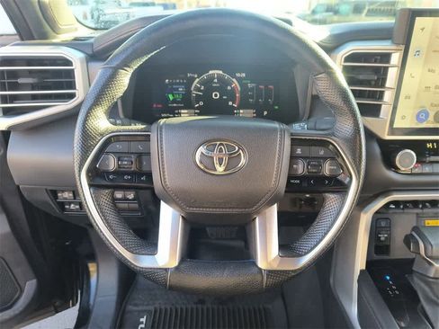 Used 2022 Toyota Tundra Platinum image 14