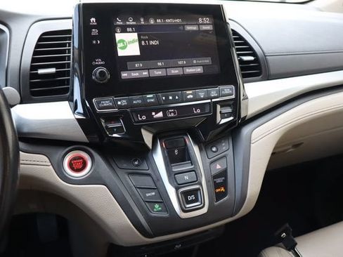 Used 2019 Honda Odyssey EX-L image 8