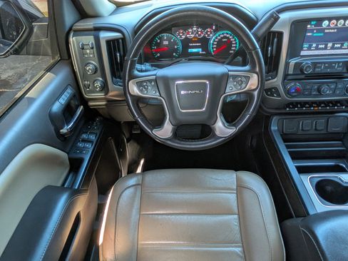 Used 2018 GMC Sierra 1500 Denali w/ Denali Ultimate Package image 15