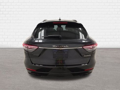 Used 2022 Maserati Levante GT image 4