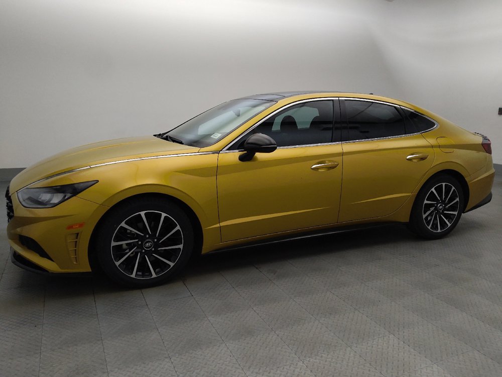 Used 2020 Hyundai Sonata SEL Plus w/ Tech Package FWD image 2