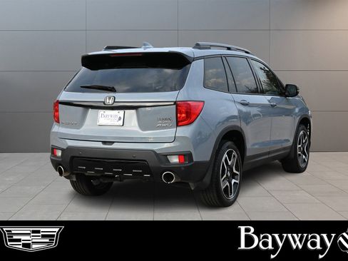 Used 2023 Honda Passport Elite image 5