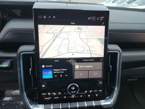 New 2026 GMC Yukon Denali w/ Sun & Power Step Package image 11