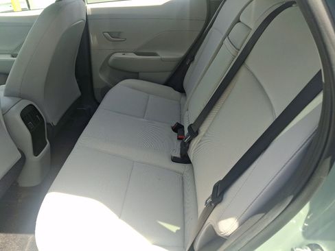 Used 2024 Hyundai Kona SEL FWD image 9
