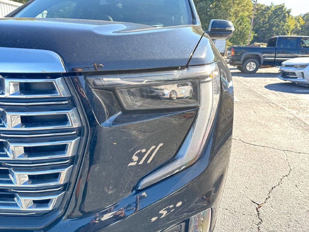 Used 2024 GMC Acadia Denali w/ LPO, Floor Liner Package FWD image 10