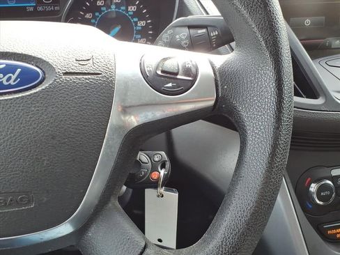 Used 2015 Ford Escape SE w/ SE Chrome Package image 20