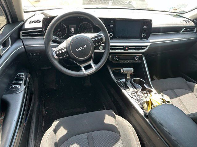 Used 2023 Kia K5 LXS FWD image 9