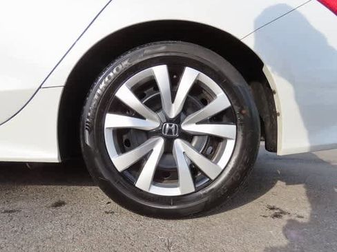 Used 2023 Honda Civic LX image 8