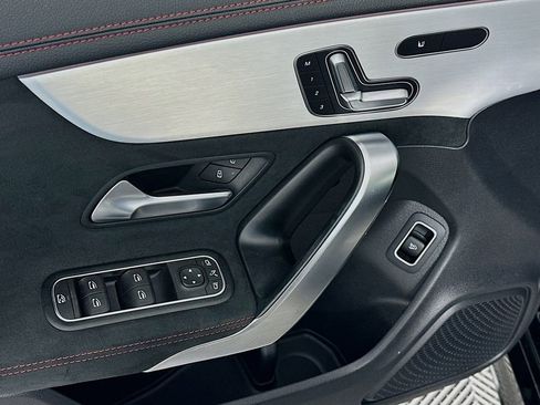 Used 2023 Mercedes-Benz CLA 250 image 17