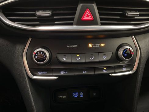 Used 2019 Hyundai Santa Fe SE image 20