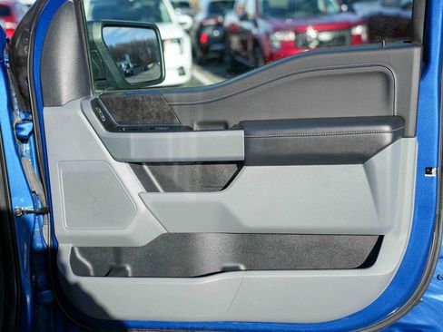 Used 2022 Ford F150 XLT w/ Equipment Group 302A High image 18